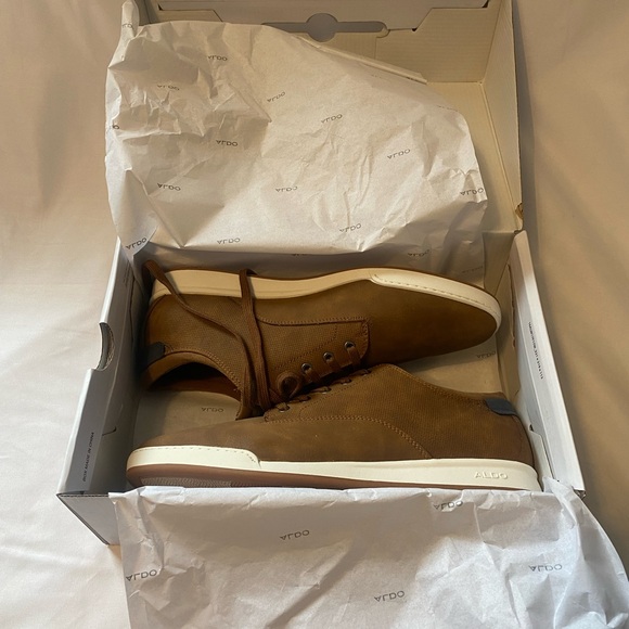 Selling ALDO Hermond Low Top Sneaker - Picture 4 of 5